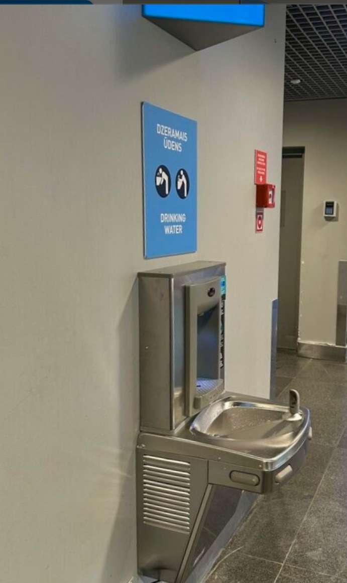 OASIS bottle filler at Riga Airport